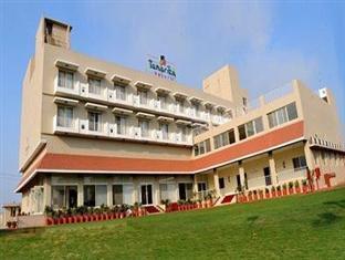 Tanarika Resort Bhusāwal Eksteriør billede
